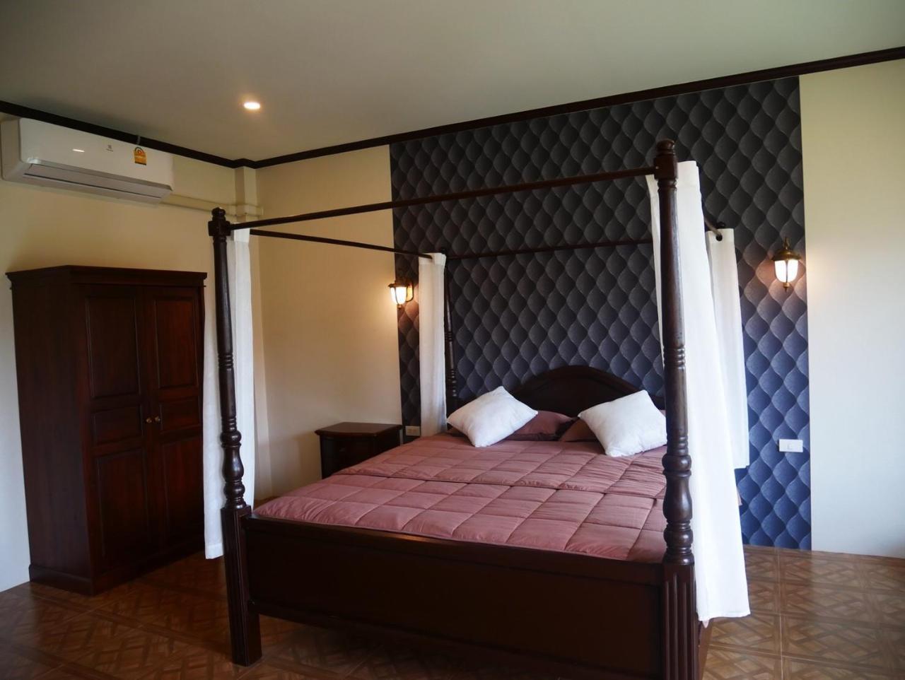 Tinna Resort Ban Nong Mai Ngam Exteriör bild
