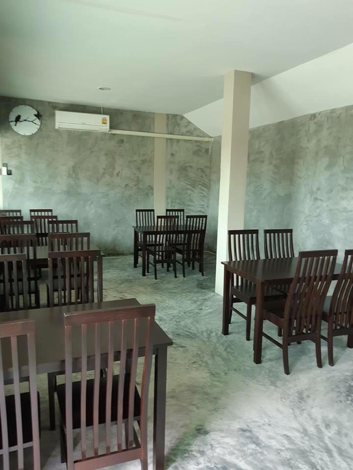 Tinna Resort Ban Nong Mai Ngam Exteriör bild