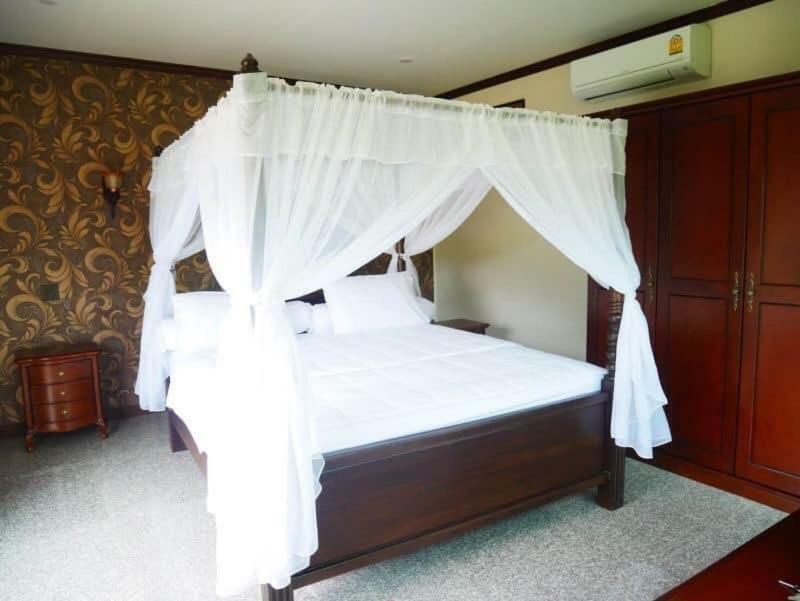 Tinna Resort Ban Nong Mai Ngam Exteriör bild